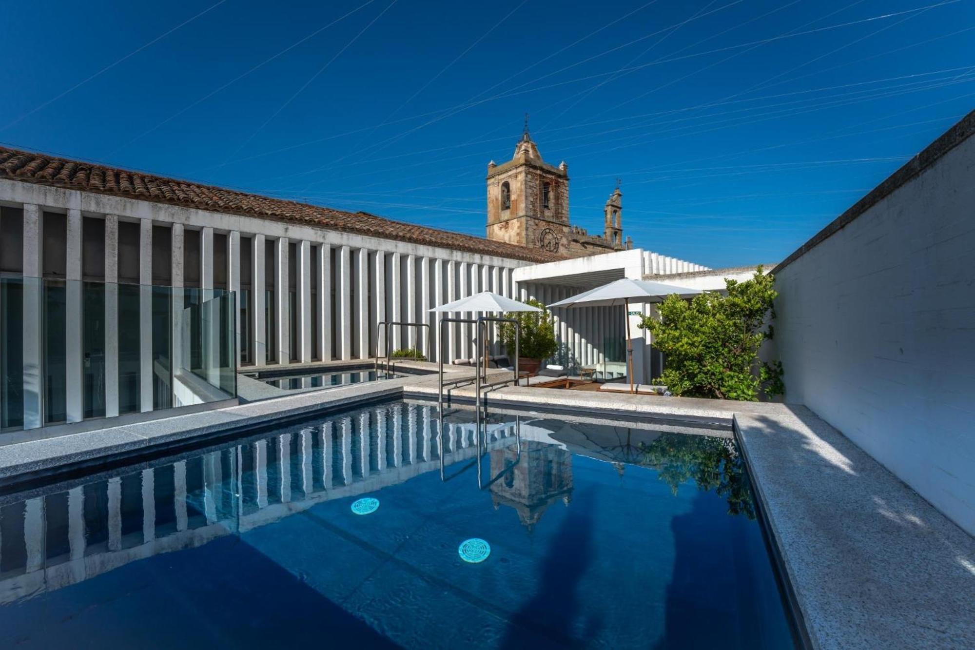Hotel Atrio Caces Exterior foto