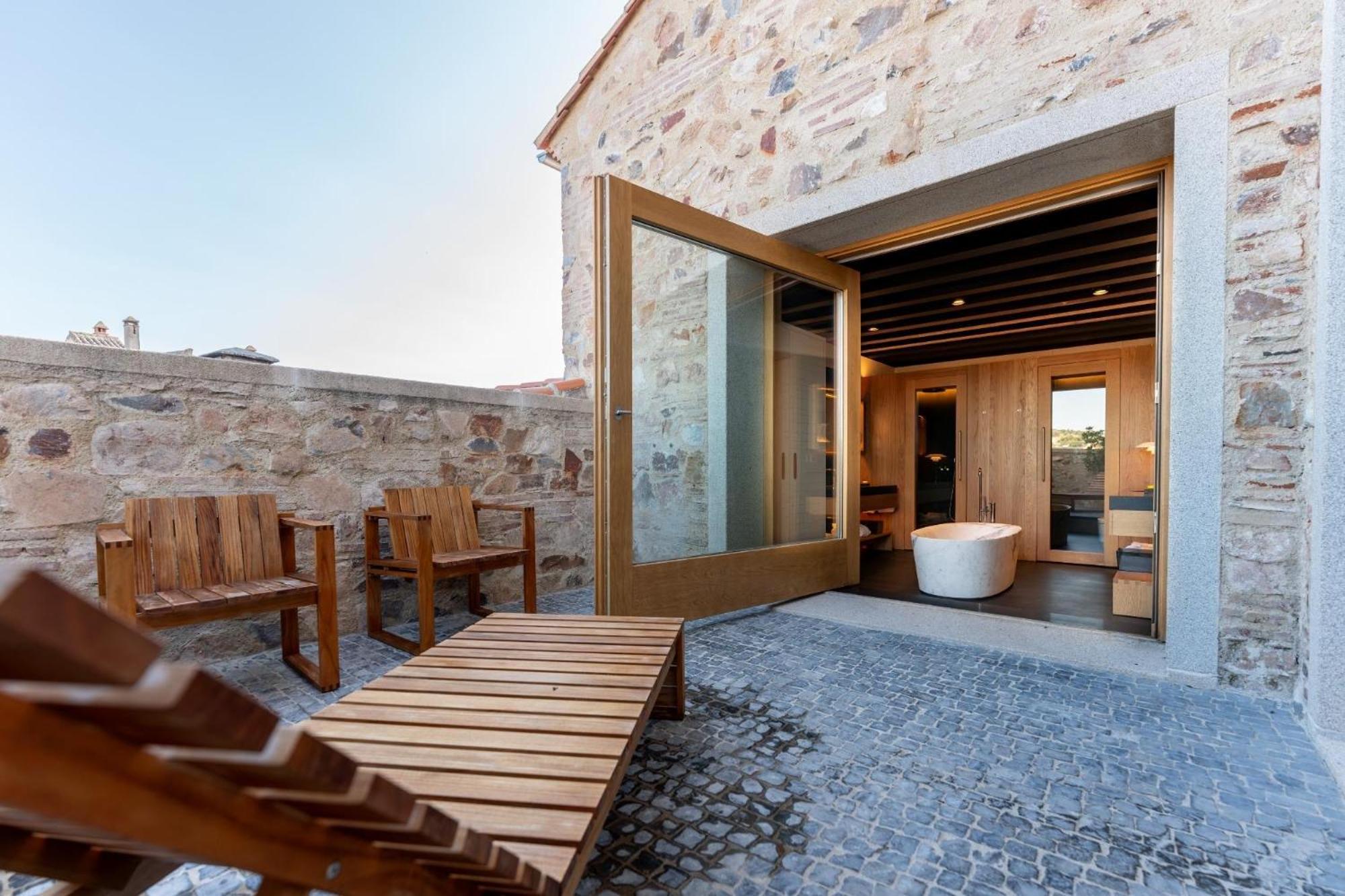 Hotel Atrio Caces Exterior foto